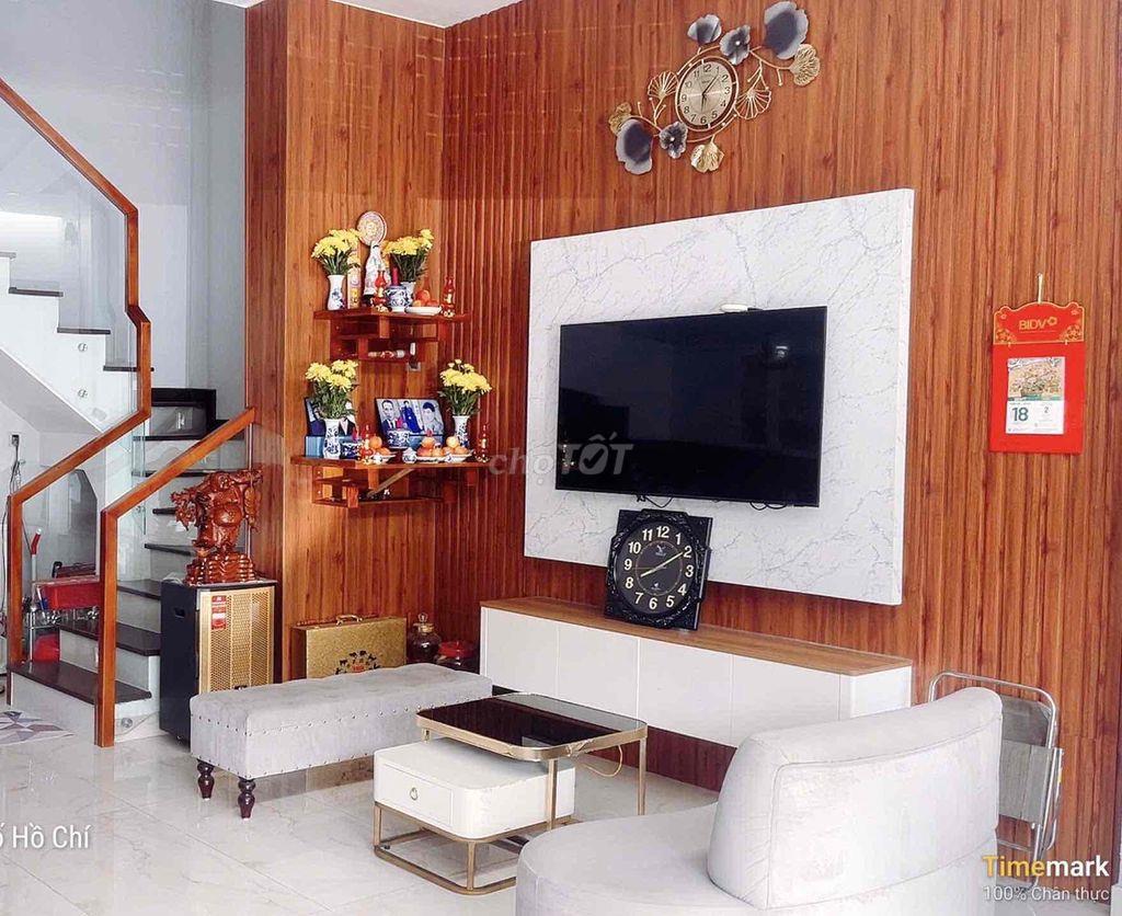 Cần bán gấp biệt thự nhà phố hẻm 1805 Huỳnh Tấn Phát