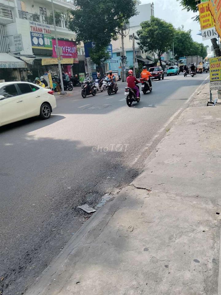 Cho thuê mặt bằng Thành Thái