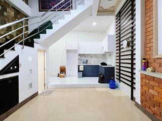 Cho thuê nhà mặt tiền Trần Hữu Trang Quận Phú Nhuận