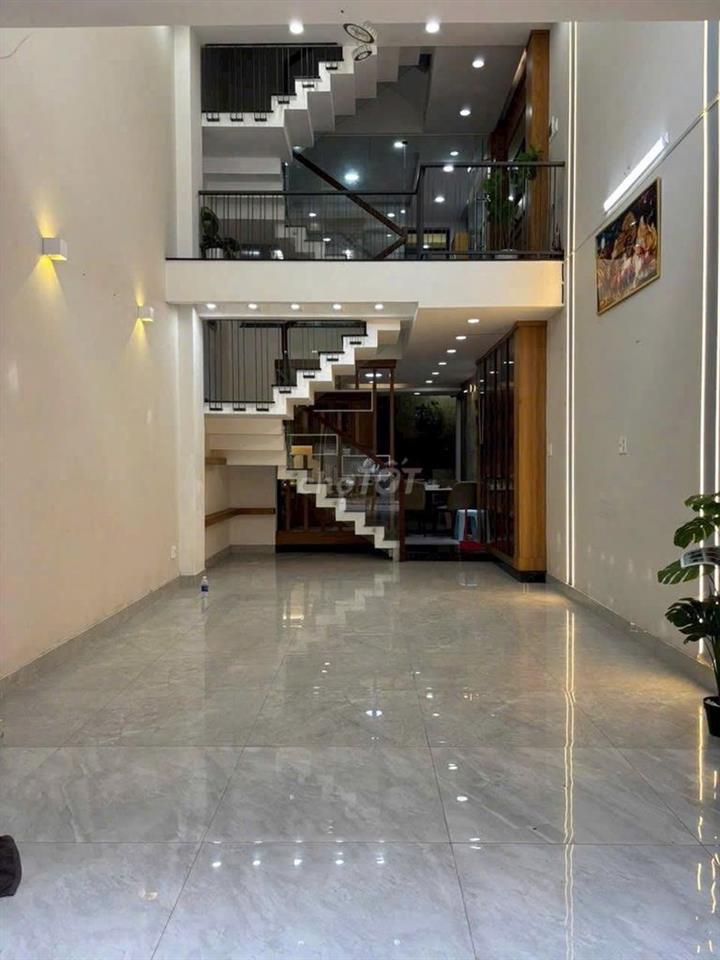 Cho thuê nhà mới Nguyễn Tư Giản Q. Gò Vấp