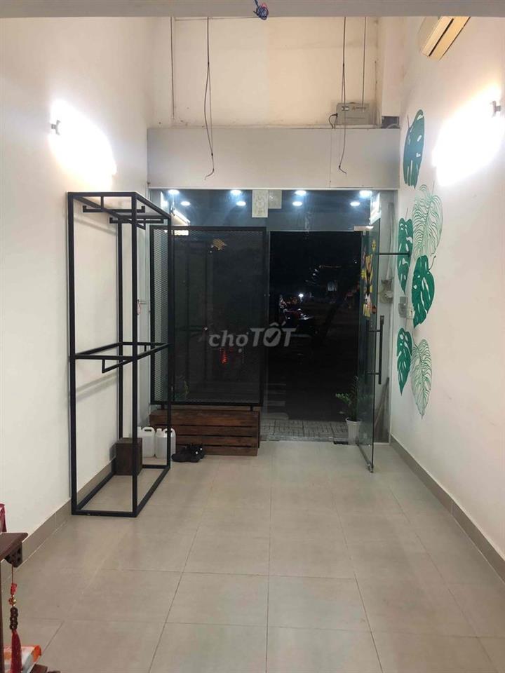 Nguyên căn mặt tiền Bà Hạt cho thuê