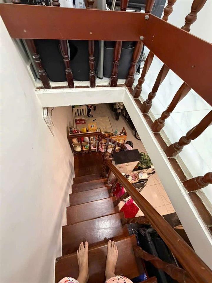 Cho Thuê Nhà Lê Bình, P.4 ,Tân Bình 2 Tầng, 2pn 2wc 9.5tr/tháng