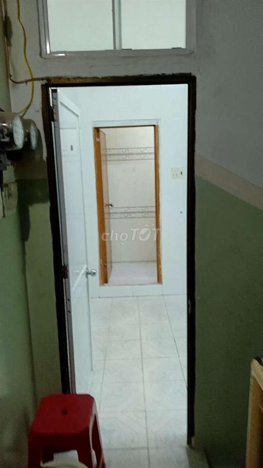phòng 12m2 2.000.000  quận 10