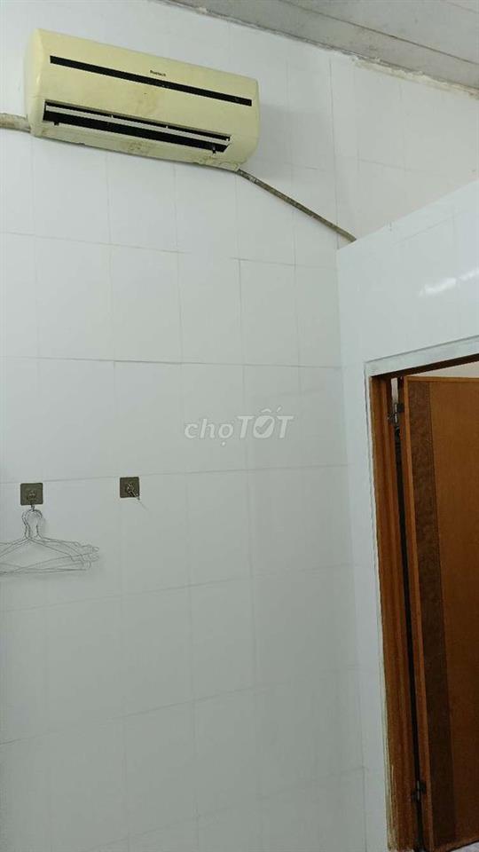 phòng 12m2 2.000.000  quận 10