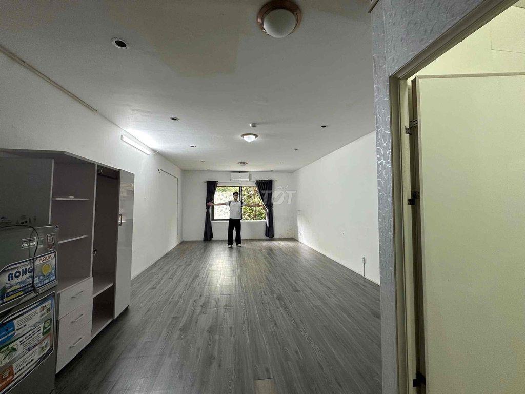 chính chủ cho thuê phòng gần trường Bách Khoa và trường đại học mở