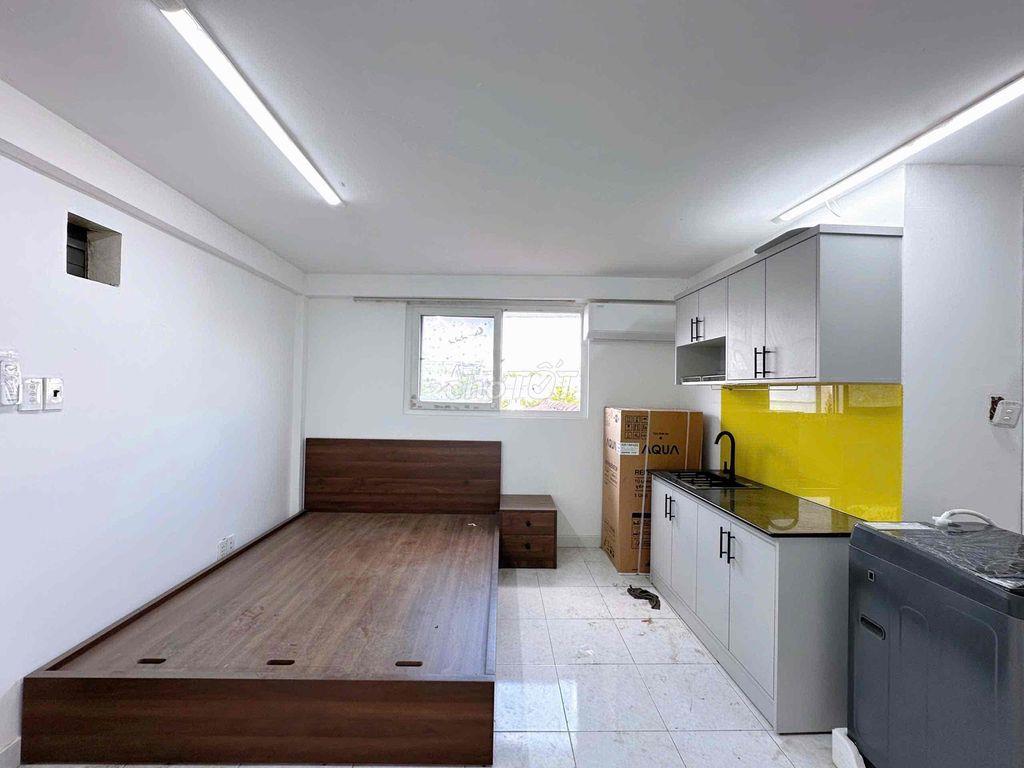 PHÒNG FULL NT 30M2  | CỬA SỔ | NGAY KDC KIM SƠN Q7 CÁCH TDTU 100M