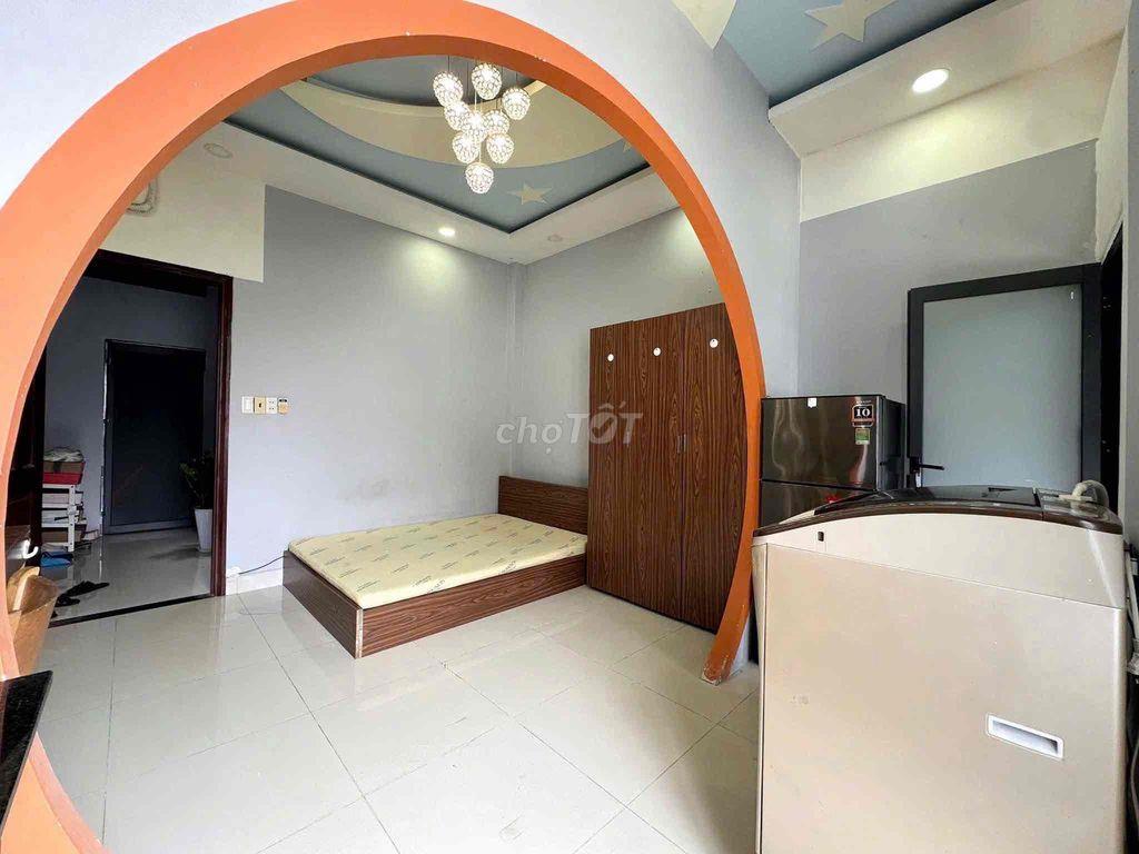 💥✨Cho Thuê STUDIO Cửa sổ trời 👉Ngay Hoàng Sa 🎓Gần Các Trường ĐH