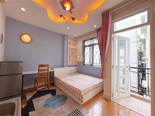 🏡 Studio ban công thoáng mát tại👉 Cộng Hoà Ngay Học Viện Hàng Không