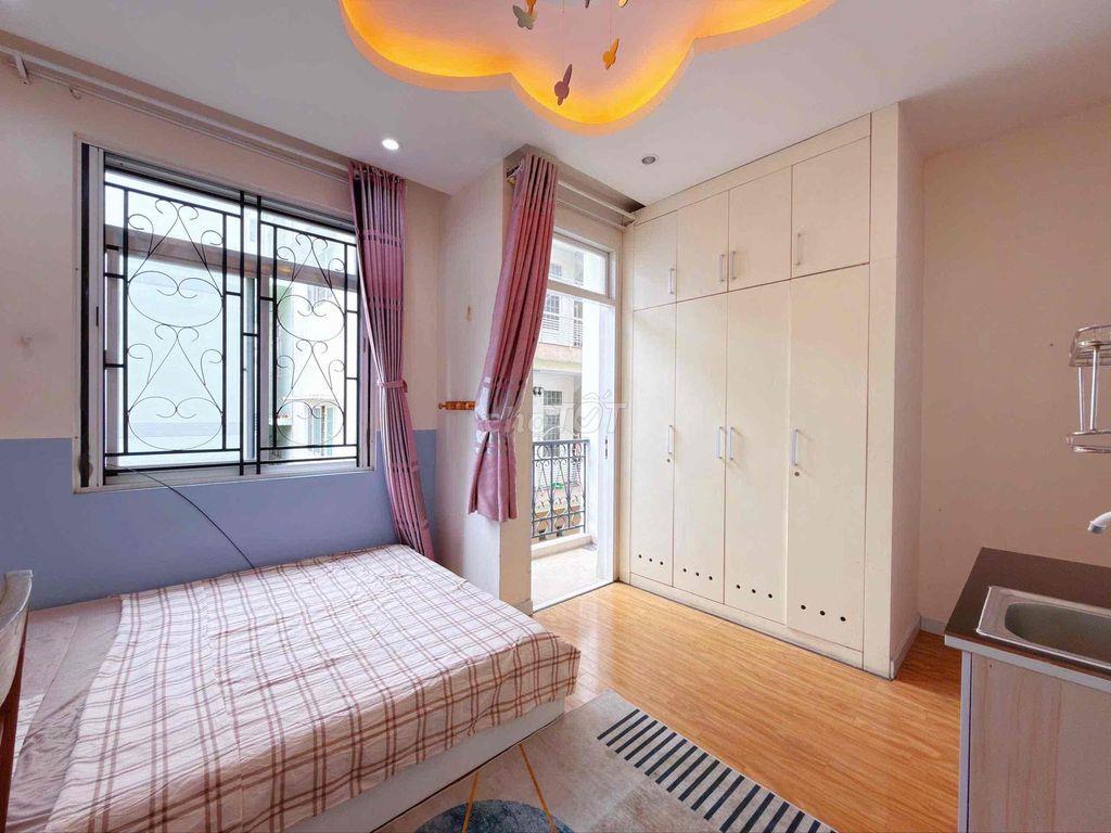 🏡 Studio ban công thoáng mát tại👉 Cộng Hoà Ngay Học Viện Hàng Không