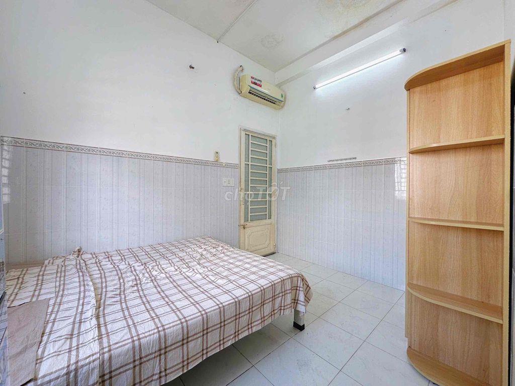 STUDIO CỬA TRỜI FULL NT GIÁ SINH VIÊN