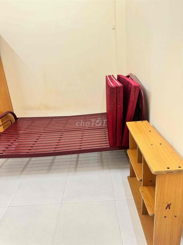NHÀ MẶT TIỀN CẦN CHO THUÊ 10 PHÒNG, CHỈ 3tr-4tr/THÁNG