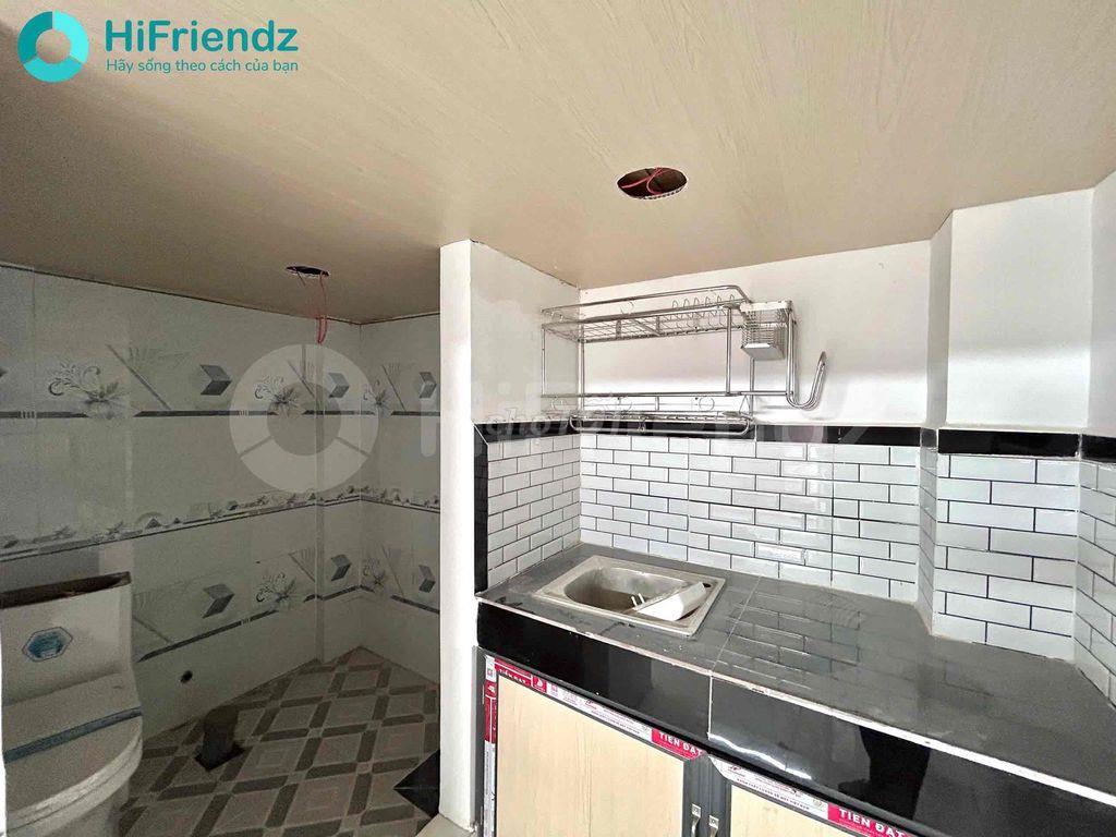 Khai Trưởng duplex Q6 cách đại học y dược 10p chạy xe