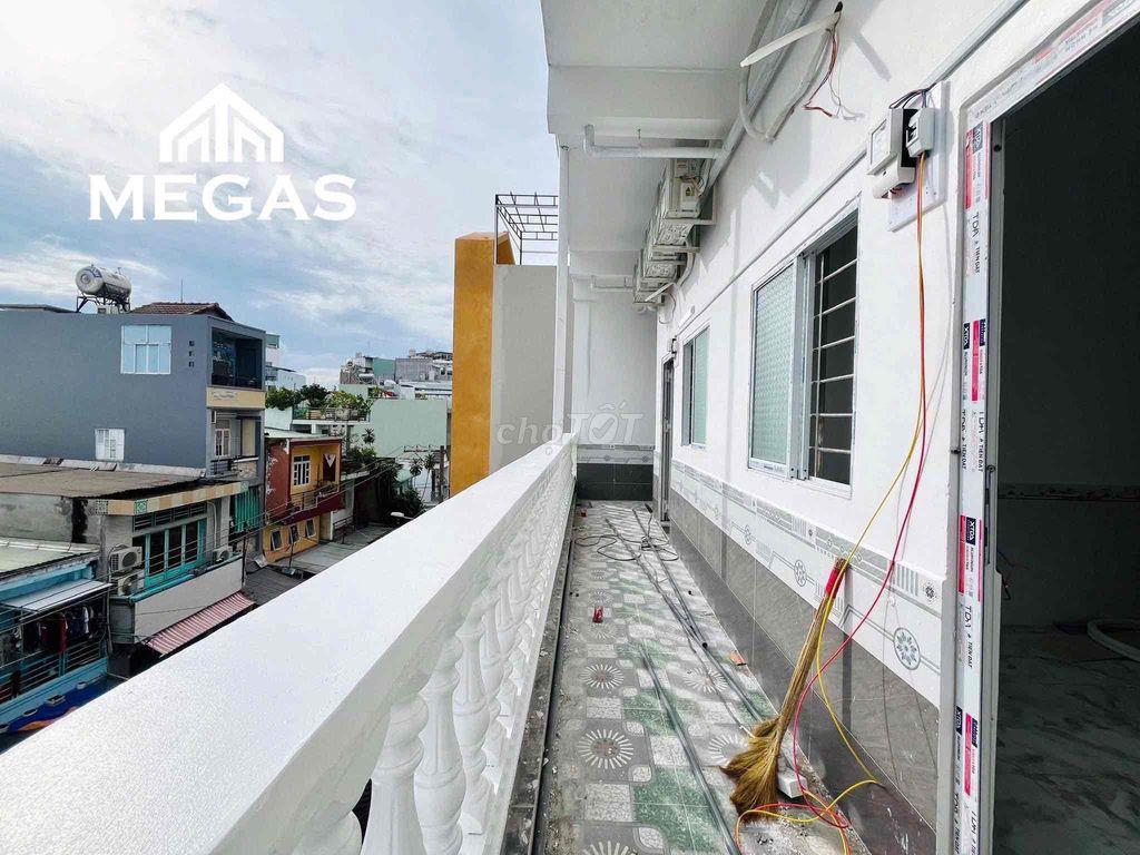 Khai Trưởng duplex Q6 cách đại học y dược 10p chạy xe