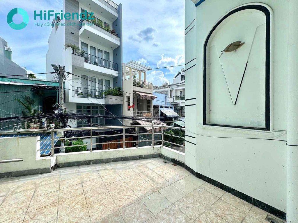 Khai Trương studio bancol, cửa sổ trời ngay STU,SGU