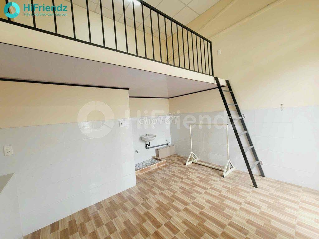 Trống Sẳn Duplex Q11 sát quận 10 sửa mới kengg bancol thoáng mát