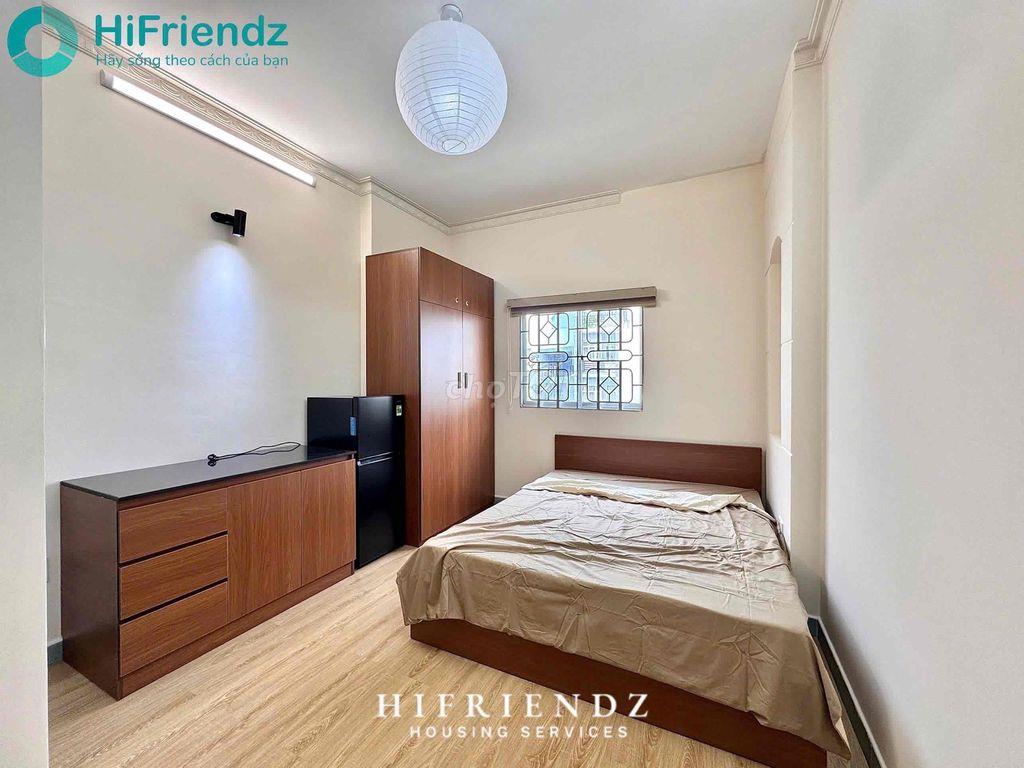 Khai Trương studio full nội thất bancol ngay Parcmall