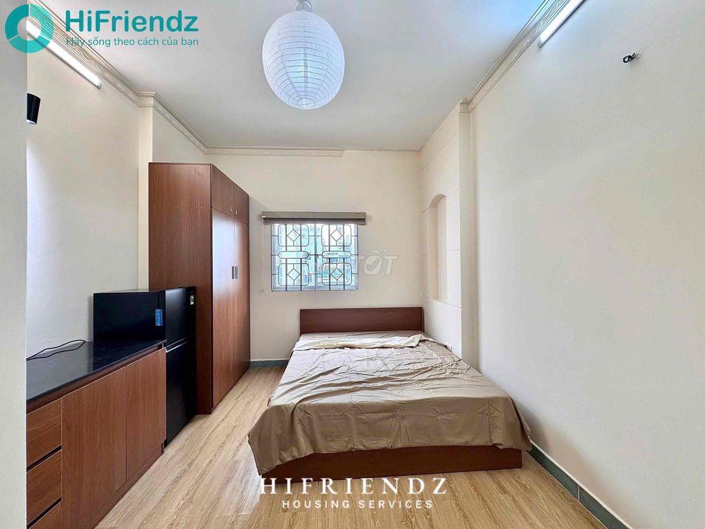 Khai Trương studio full nội thất bancol ngay Parcmall