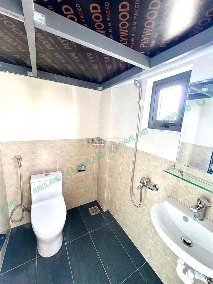 Trống sẳn studio full nội thất bancol quận 11 sát quận 10, quận 5