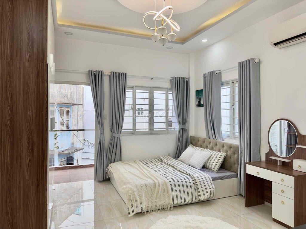 STUDIO FULL NT BAN CÔNG | Gần ĐH SG, Sư Phạm, Y Dược, UEH | TUNG TÂMQ5