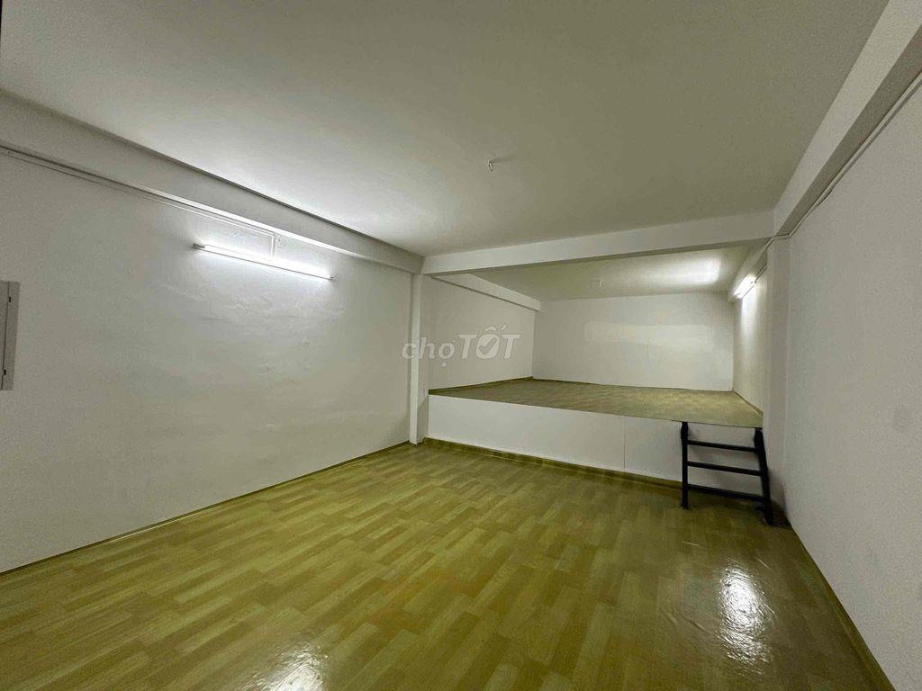 CHO THUÊ NNC 1 TRỆT 2 LẦU| 4x15m| MT LẠC LONG QUÂN | GẦN CHỢ TÂN BÌNH