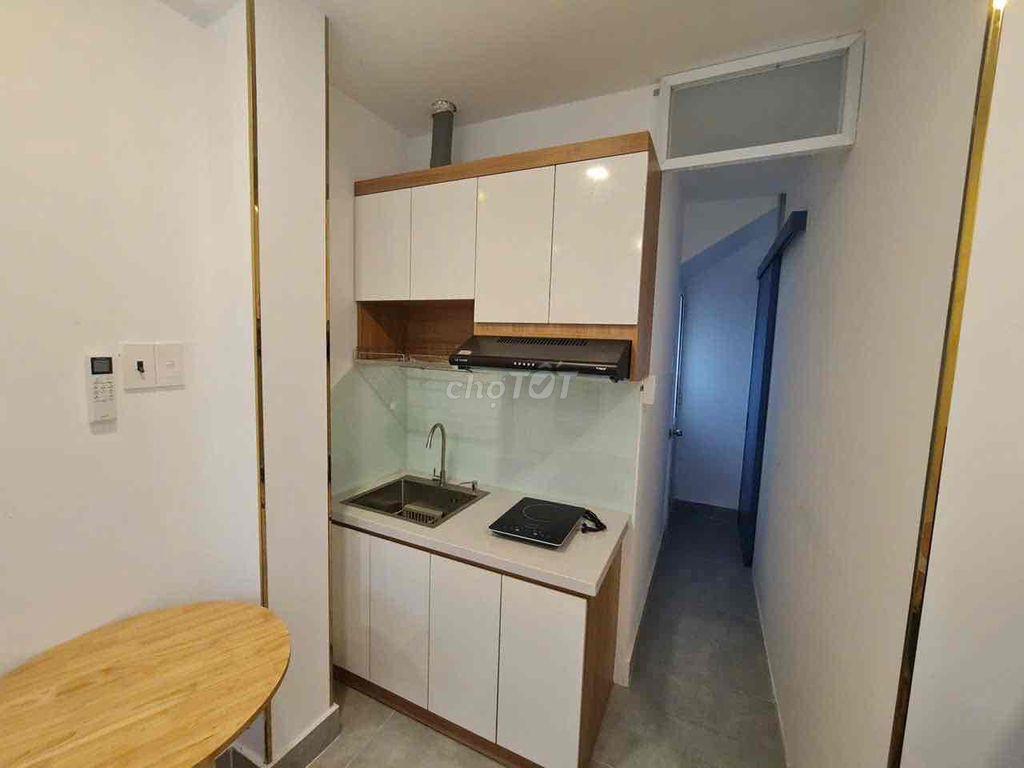 Cho thuê căn hộ gần chợ bến thành, bùi viện,taka full nội thất ngay q1