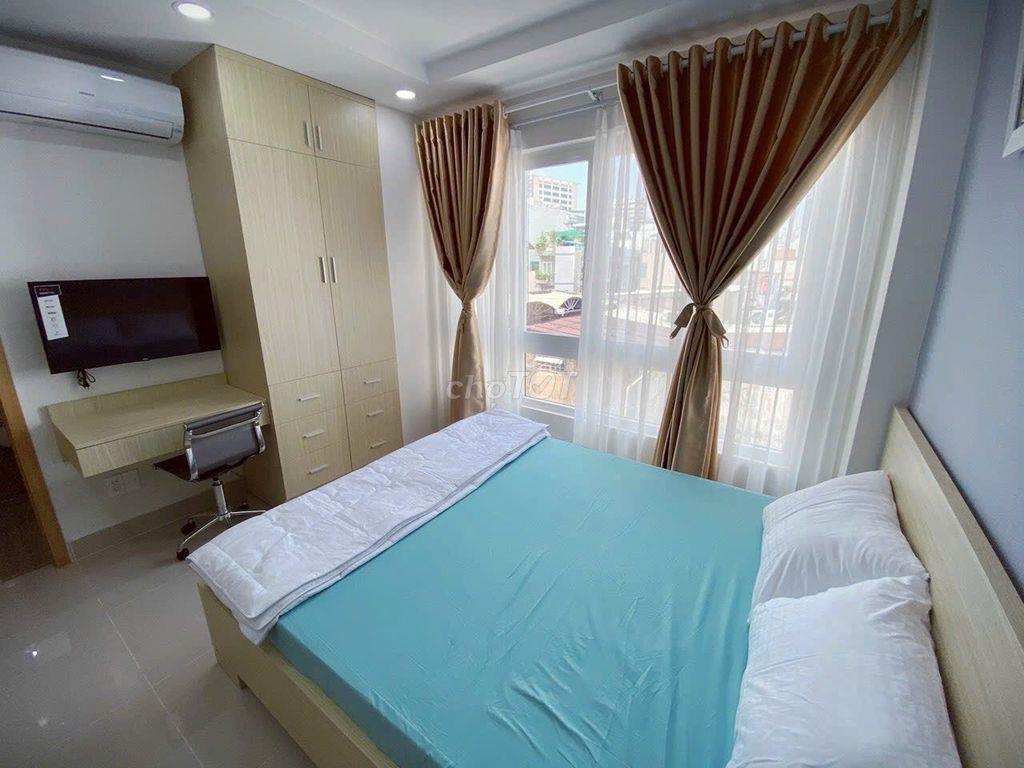 Cho thuê căn hộ gần Chợ Tân Định, CV LV8, cửa sổ lớn full NT Quận 3