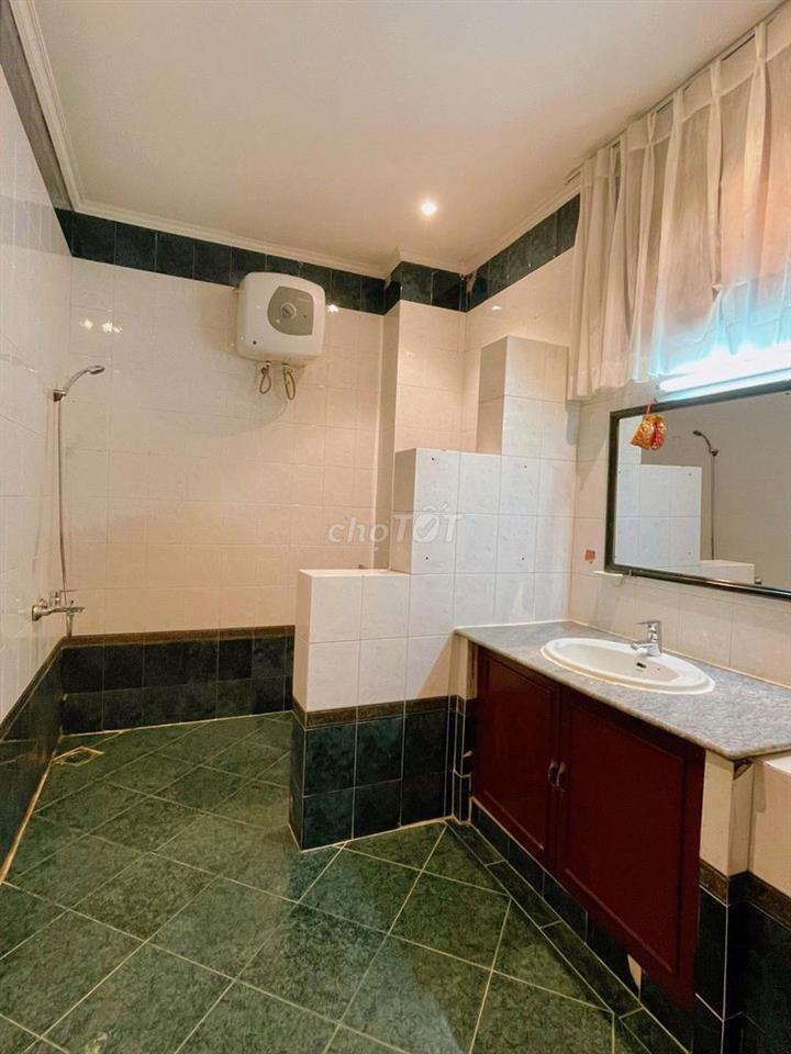 Cho thuê căn hộ gần Chợ Tân Định, CV Lê Văn 8, Cầu Kiệu, Full NT Q3