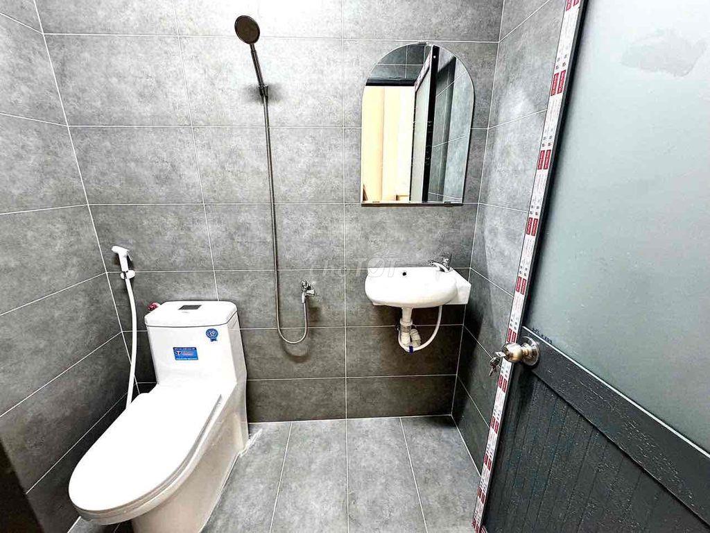 Cho thuê căn hộ gần Vòng xoay Dân Chủ, toà nhà viettel, full NT Q3