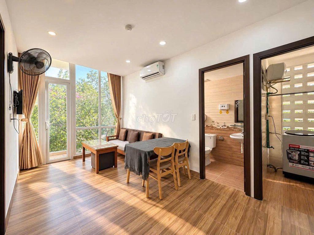 Căn hộ ban công 1PN view siêu thoáng ngay hoàng sa Q1
