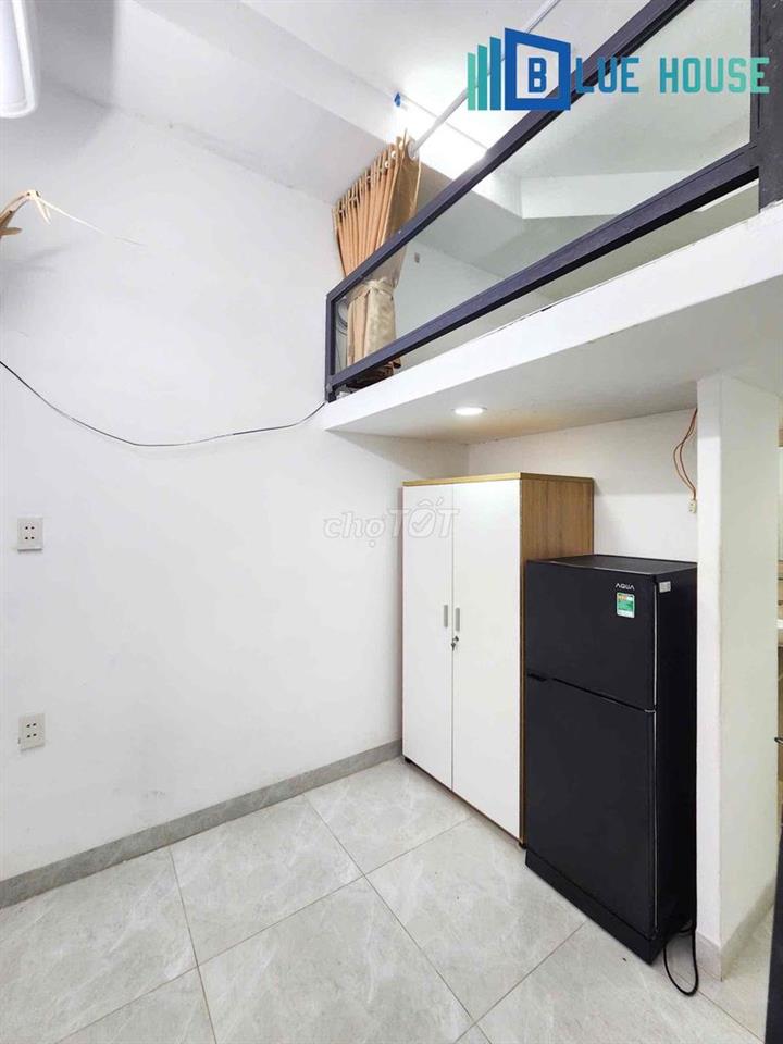 phòng 4tr5 Quận 10 ngay đại học Bách Khoa có gác