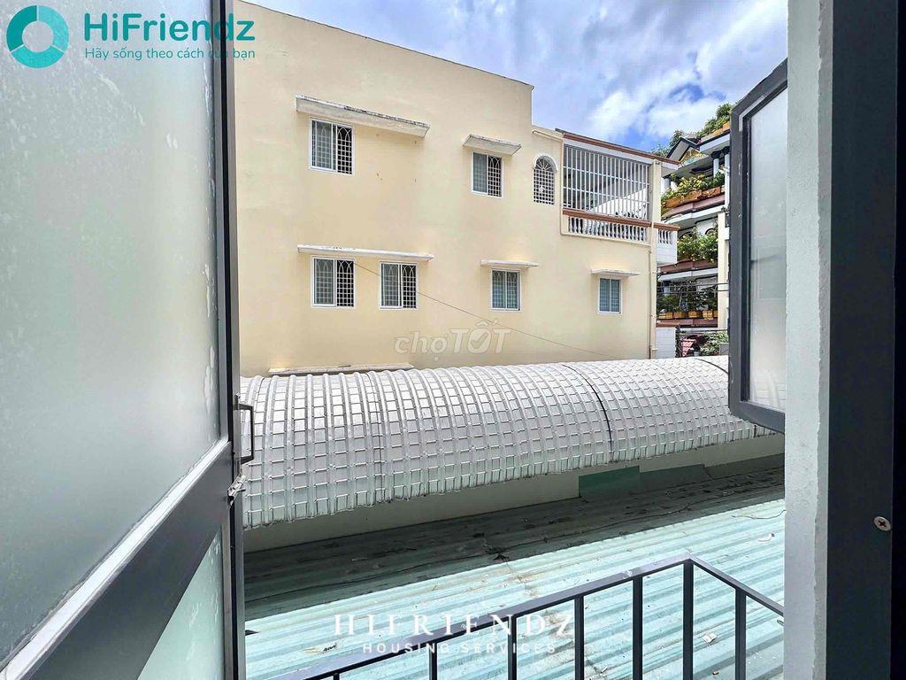 DUPLEX BAN CÔNG TRUNG TÂM Q8