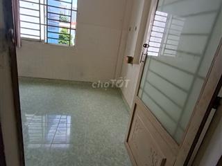 Phòng trọ giá rẻ ở Thành Thái q10