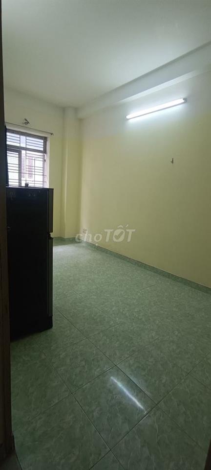Phòng trọ giá rẻ ở Quận 10