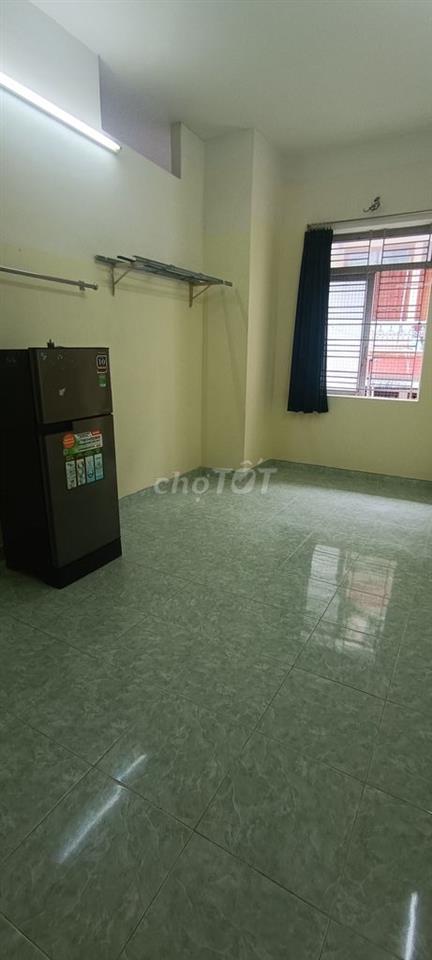 Phòng trọ giá rẻ ở Quận 10