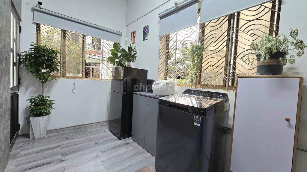Cho Nam thuê phòng ghép  giường Tầng Q10, gần UEH