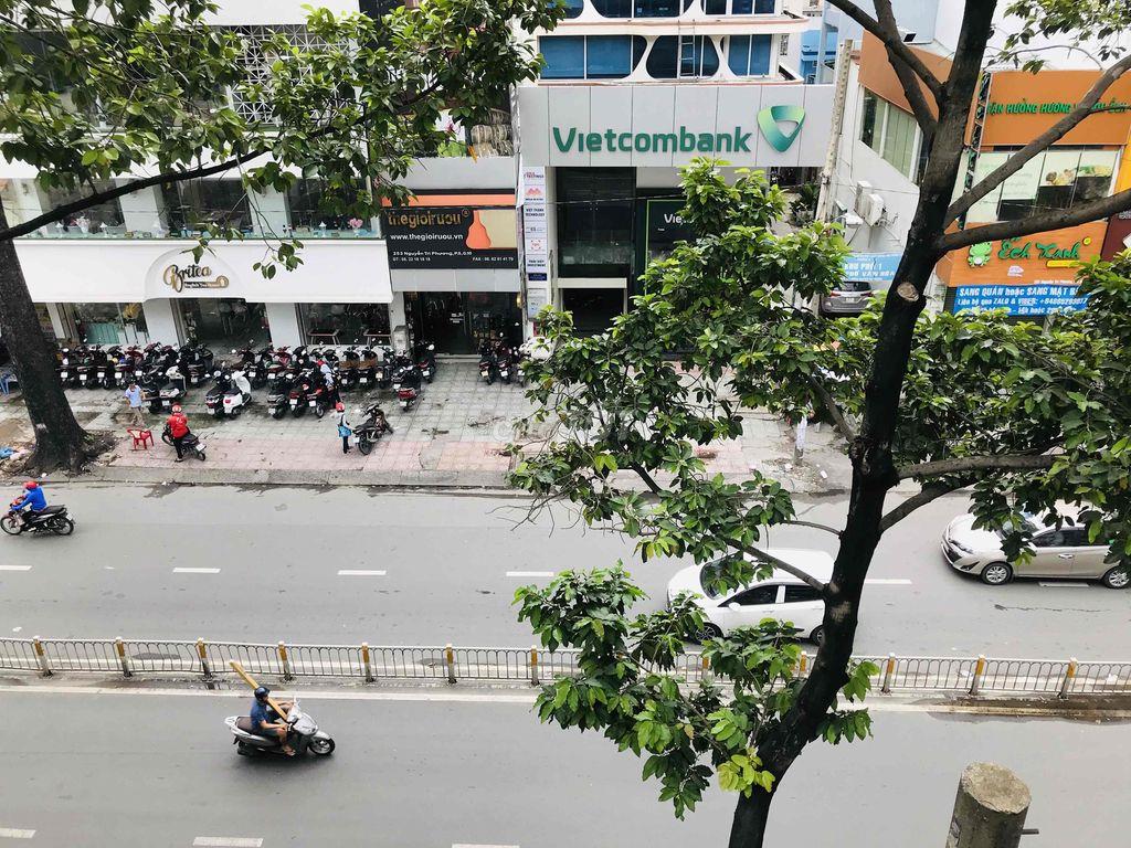 Ký túc xá Bamboo đối diện trường Đại Học Kinh Tế Quận 10