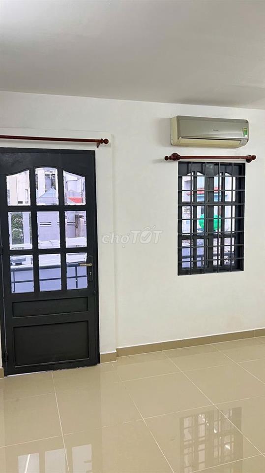 Phòng cho thuê Trung Tâm Quận 1 (5 phút tới phố đi bộ Bùi Viện)