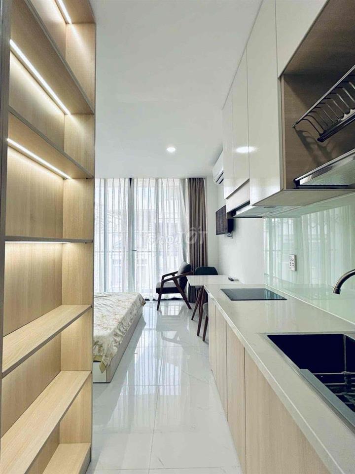 CHO THUÊ CĂN HỘ - BAN CÔNG- SƯ VẠN HẠNH-VÒNG XOAY DÂN CHỦ- ĐƯỜNG 3/2