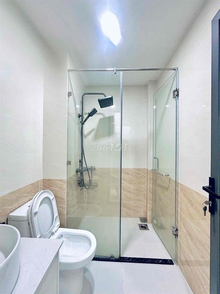 CHO THUÊ CĂN HỘ - BAN CÔNG- SƯ VẠN HẠNH-VÒNG XOAY DÂN CHỦ- ĐƯỜNG 3/2