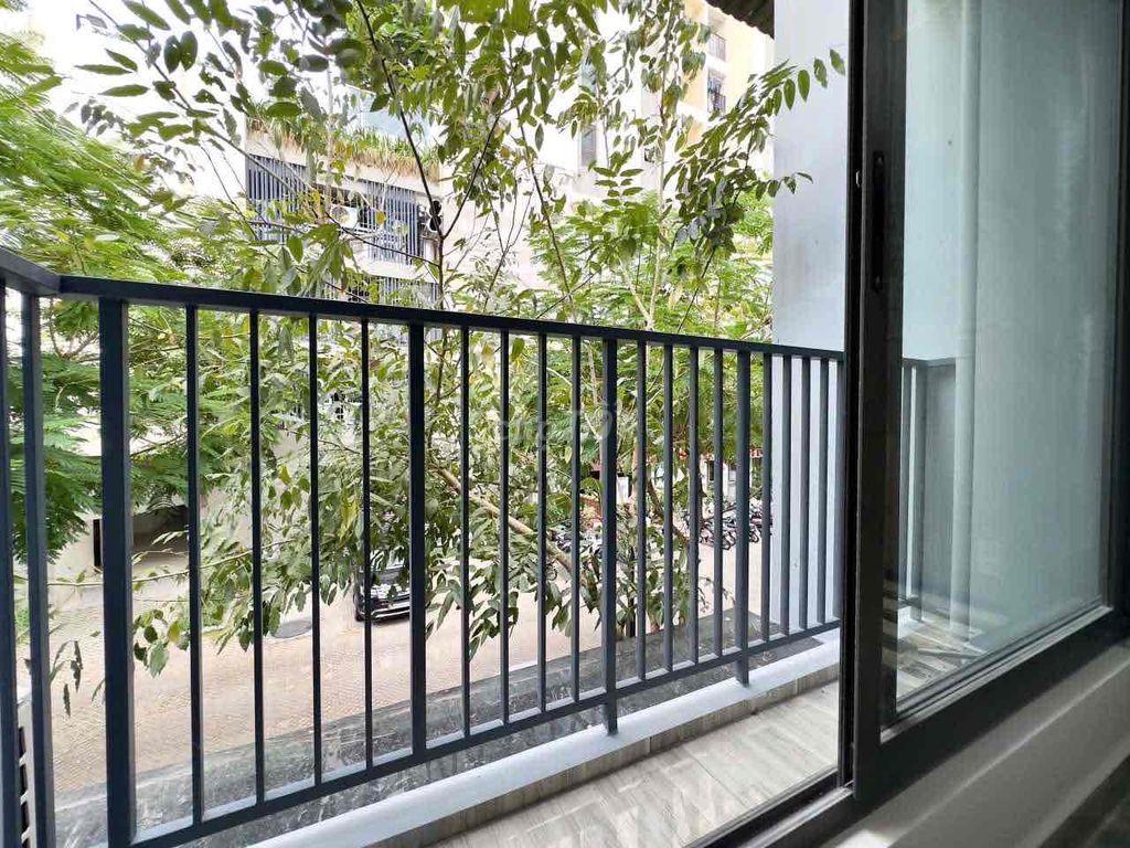 CHO THUÊ CĂN HỘ-BAN CÔNG- đại học huflit- vòng xoay dân c