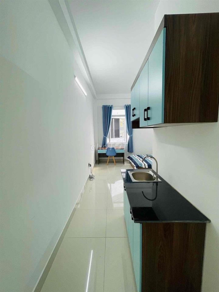 STUDIO CỬA SỔ TRỜI SIÊU THOÁNG GẦN ĐH Y DƯỢC, ĐH MỞ, UEH, BÁCH KHOA