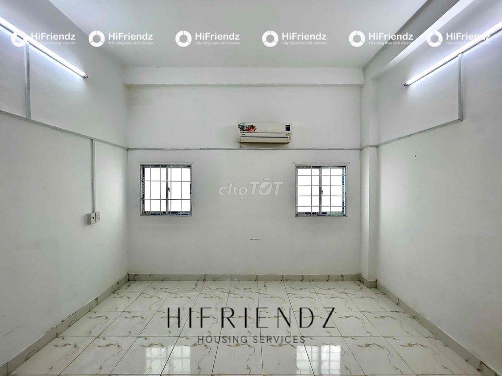 STUDIO BAN CÔNG - CỬA SỔ THOÁNG CÓ THANG MÁY - GẦN ĐH Y DƯỢC, ĐH MỞ