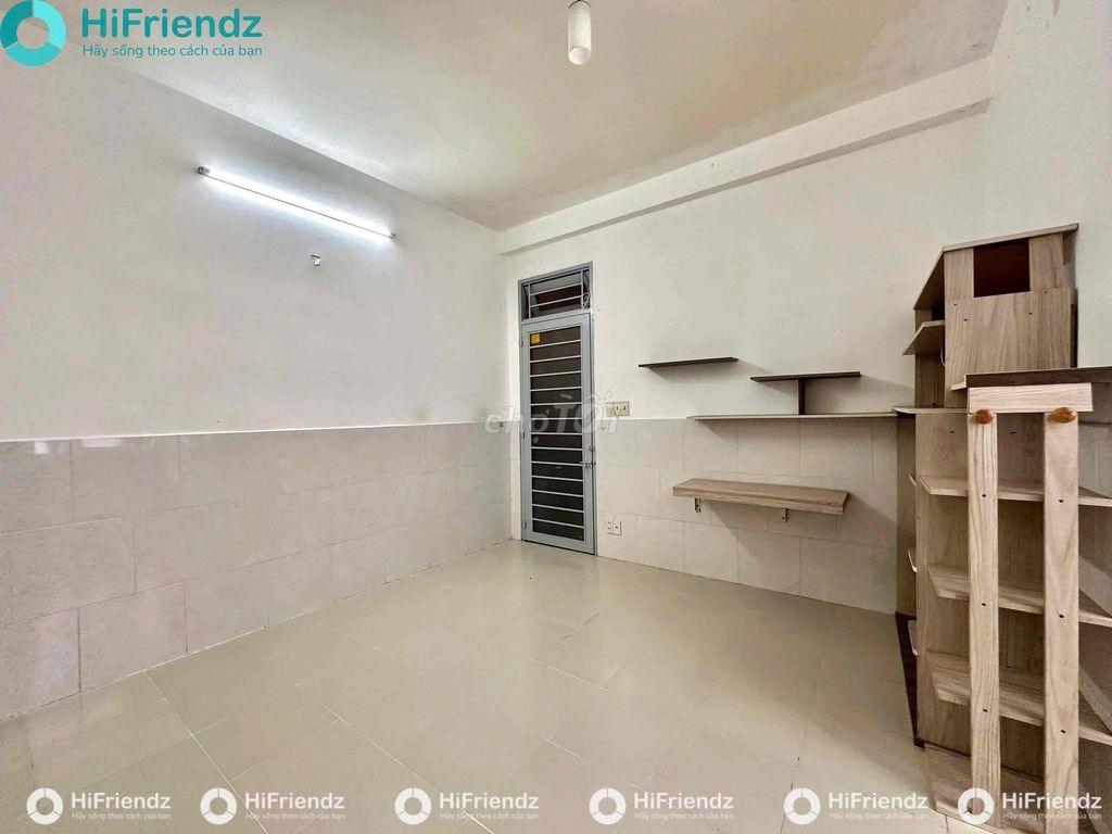 STUDIO CỬA SỔ TRỜI SẴN MÁY LẠNH GẦN BẾN XE Q8