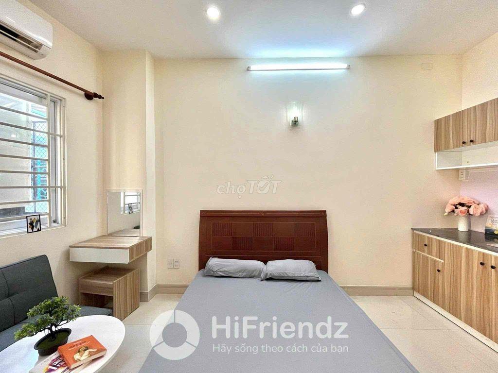 CĂN HỘ BAN CÔNG SIÊU XỊN NGAY CẦU NGUYỄN TRI PHƯƠNG Q5 Q10 - UEH