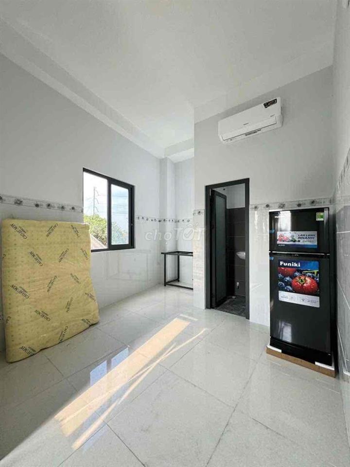STUDIO BAN CÔNG FULL NỘI THẤT SIÊU ĐẸP GẦN CẦU CHÀ VÀ - GẦN ĐH Y DƯỢC