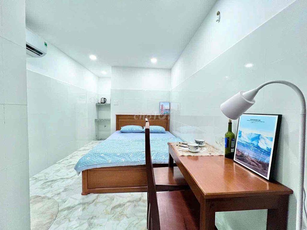 DUPLEX SIÊU ĐẸP - FULL NỘI THẤT CAO CẤP, THANG MÁY NGAY CHÂN CẦU CHỮ Y