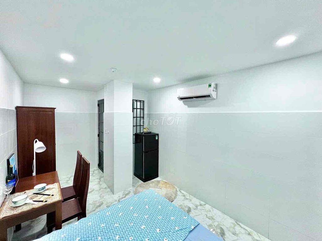 DUPLEX SIÊU ĐẸP - FULL NỘI THẤT CAO CẤP, THANG MÁY NGAY CHÂN CẦU CHỮ Y