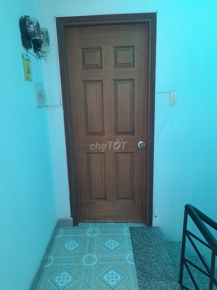 PHÒNG MÁY LẠNH TÂN SINH VIÊN - Y BÁC SỸ- GIẢNG VIÊN - NHÂN VIÊN