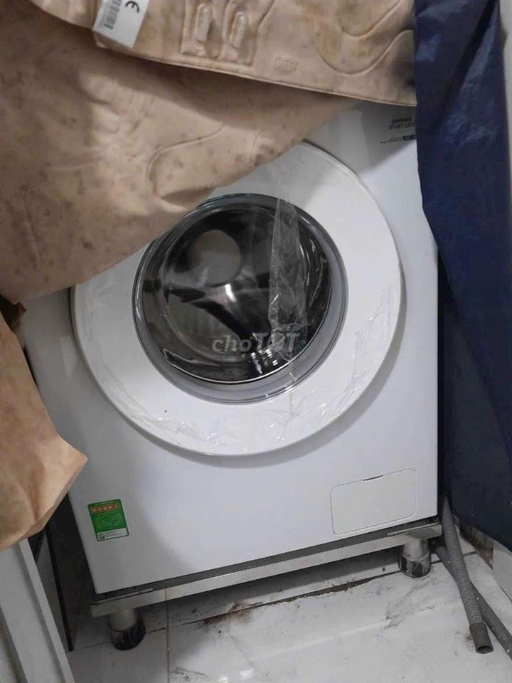 Phòng trọ cho thuê đường thành thái 16m2, sạch đẹp thoáng mát p14q10.