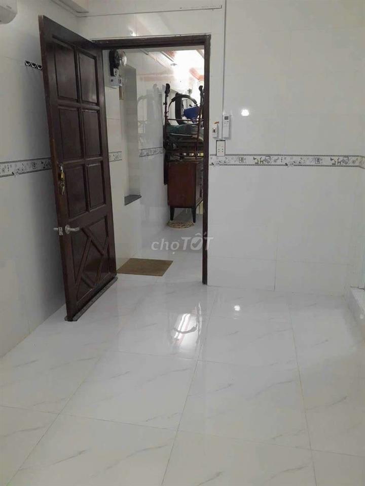 Phòng trọ cho thuê đường thành thái 16m2, sạch đẹp thoáng mát p14q10.